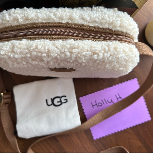 New - UGG Janey II Sherpa Cream Crossbody Bag! - Picture 6 of 13